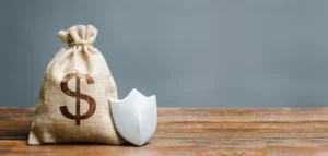 Leia mais sobre o artigo Escolhendo investimentos seguros: ouro e dólar são importantes?